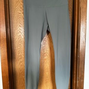Women's Gray Leggings